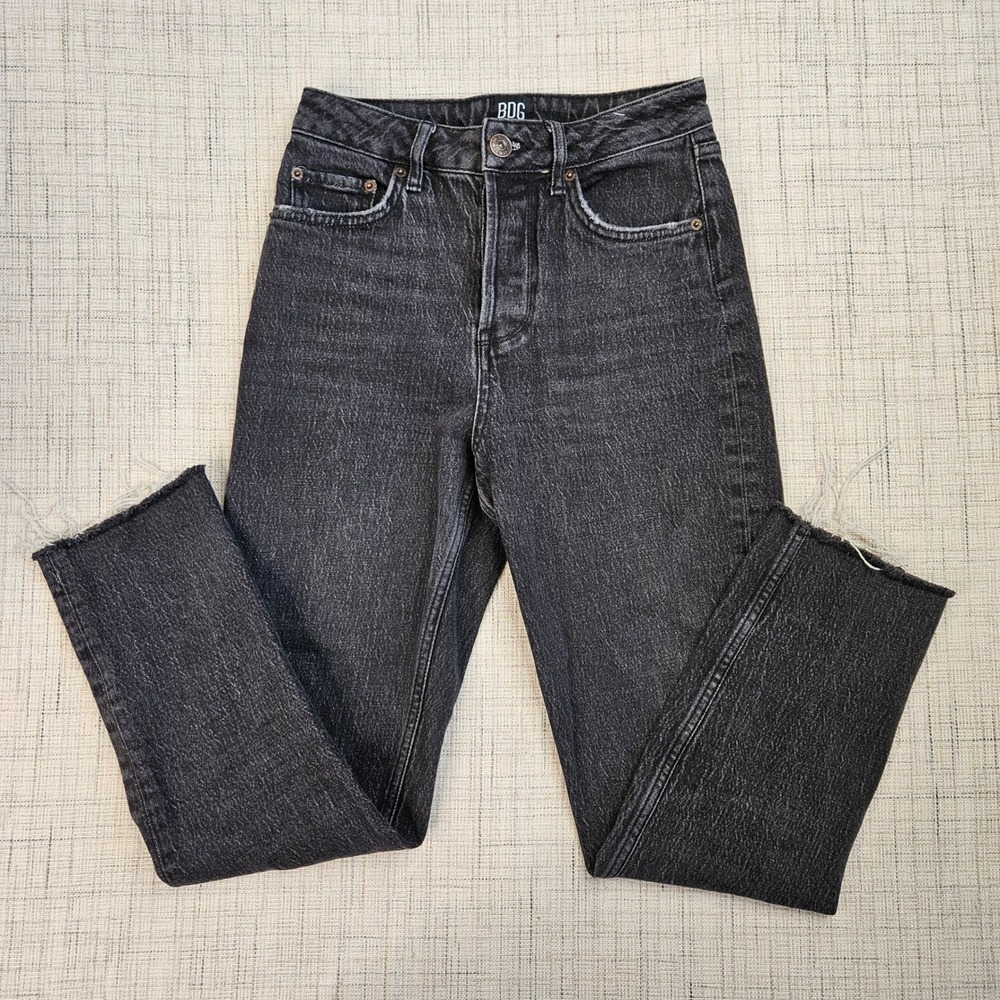 BDG Urban Outfitters Dillon High Rise Straight Leg Jeans Frayed Hem Black 26